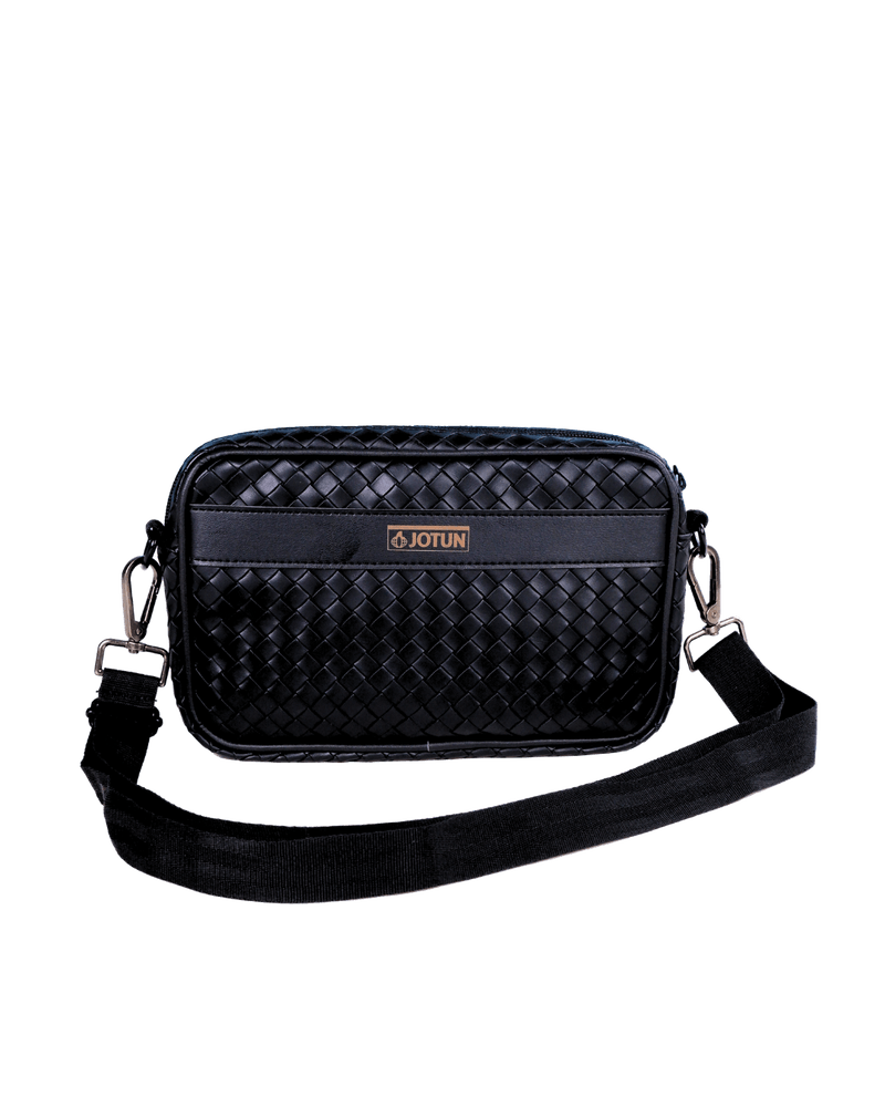 WOVEN CLUTCH FULL